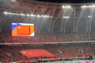 矛盾对决？亚洲杯官方公布卡塔尔vs中国海报，阿菲夫蒋光太出镜